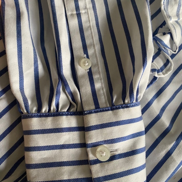 Banana Republic Women's dress shirt - Blue, white stripped - Picture 3 of 6